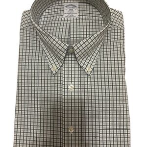 Brooks Brothers Men's White and Black Checkered Shirt.mt0101